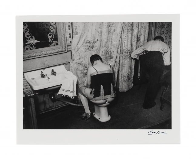 La toilette dans un h&ocirc;tel de passe, rue Quincampoix&nbsp;(Washing up in a brothel, Rue Quincampoix),&nbsp;c. 1932
